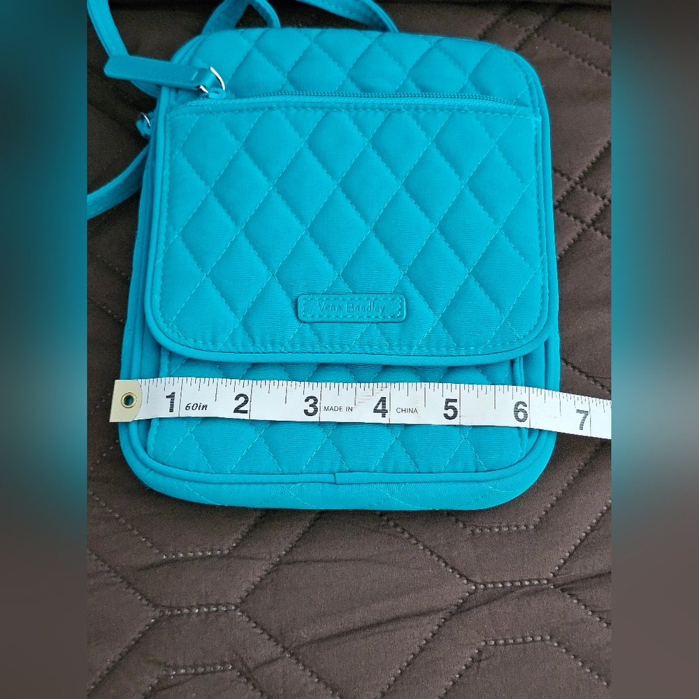 Vera Bradley Woman's Signature Quilted Cotton Mini Hipster Crossbody, NWOT - Picture 4 of 11